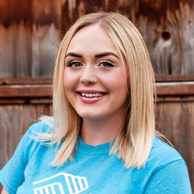 headshot-mara-harris